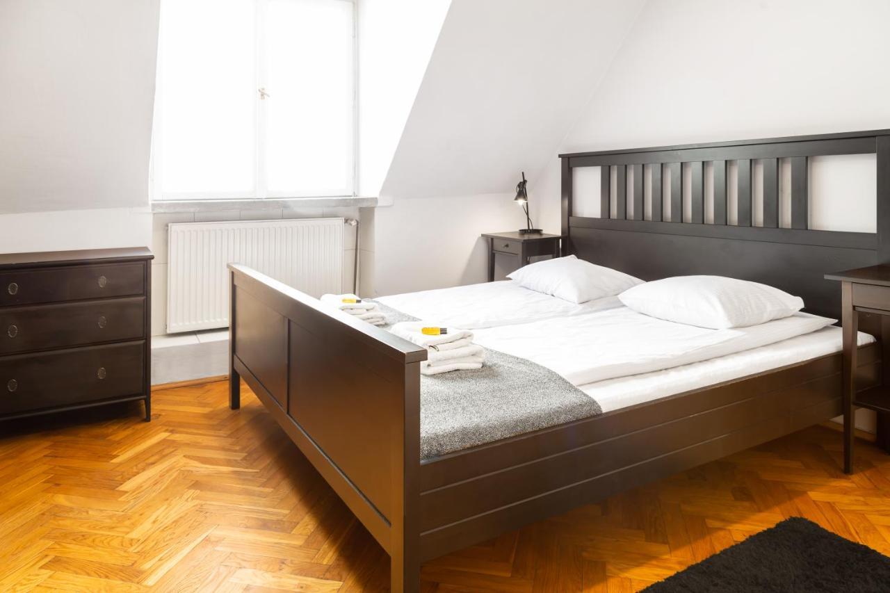 2 Bedroom Apartment, Heart Of Krakow Tomasza St Buitenkant foto